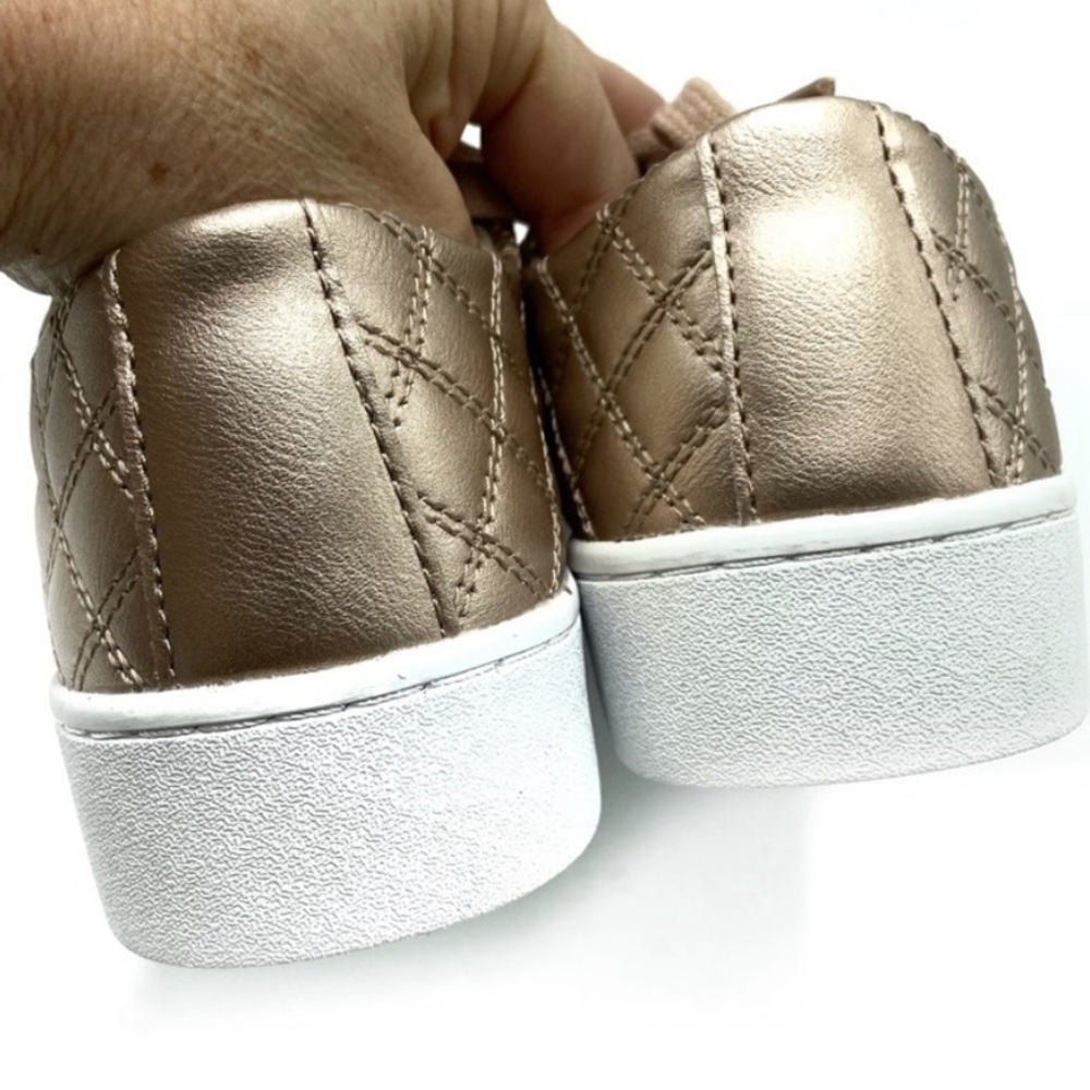 Isaac Mizrahi Metallic Gold Women's Sneakers - Picture 5 of 6